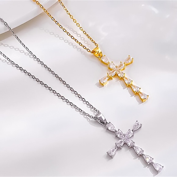 🔵𝟲𝟱%𝗢𝗙𝗙 𝗯𝘂𝗻𝗱𝗹𝗲𝘀 𝟯+🔵 NEW CZ Cross Stainless Steel Necklace - Picture 5 of 11